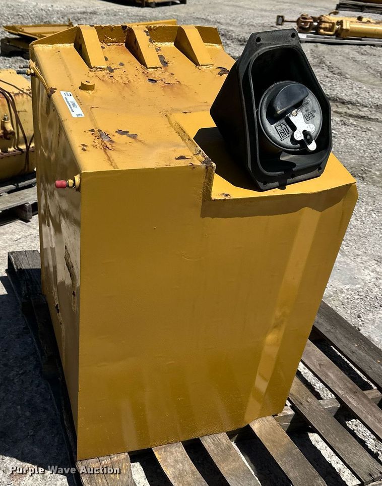 image for item LP9882 Caterpillar 973  parts