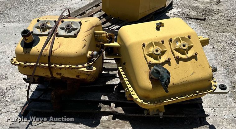 image for item LP9882 Caterpillar 973  parts