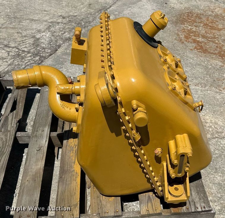 image for item LP9883 Caterpillar 973  parts