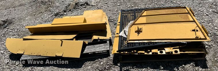 image for item LP9884 Caterpillar 973  parts