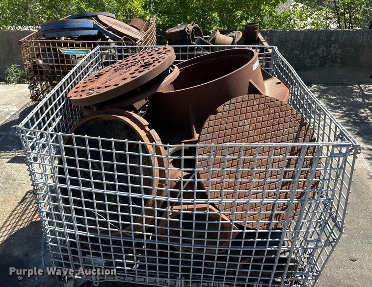 image for item LP9885 Manhole parts