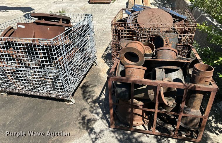 image for item LP9885 Manhole parts