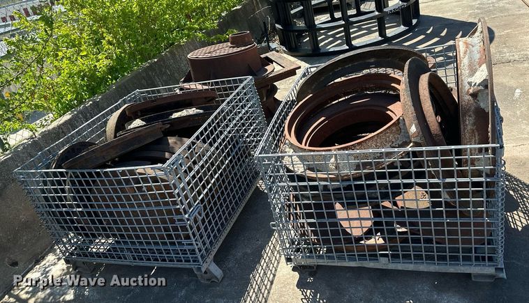 image for item LP9886 Manhole parts