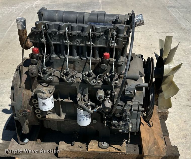 image for item LP9887 Deutz F4M1011  engine