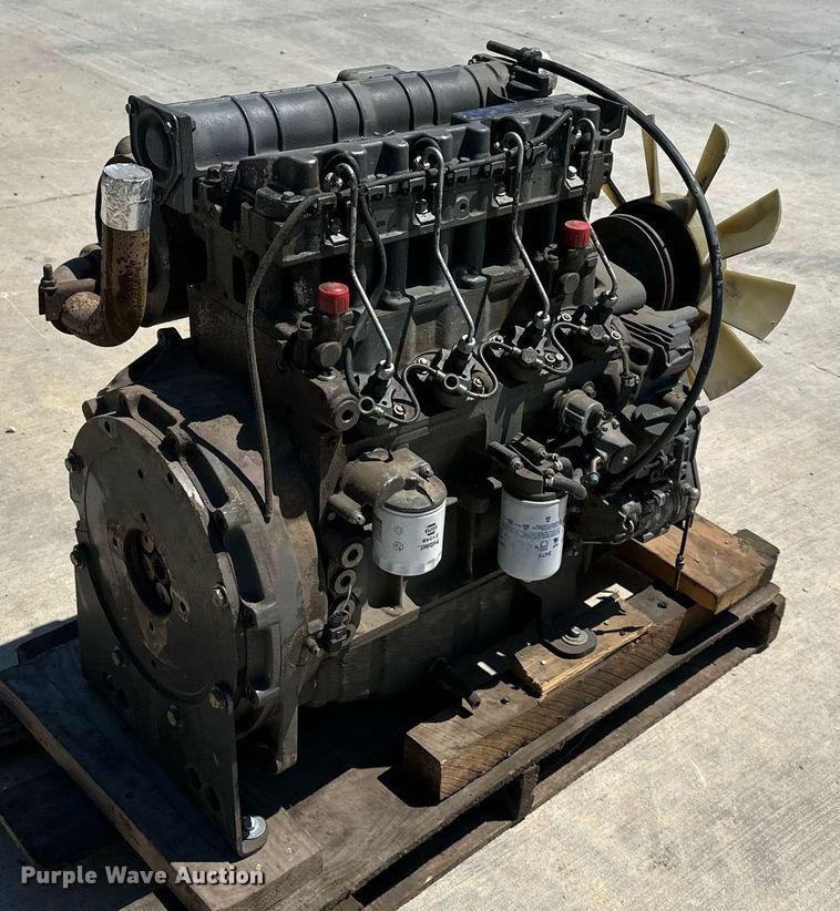 image for item LP9887 Deutz F4M1011  engine