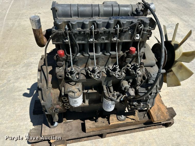 image for item LP9887 Deutz F4M1011  engine