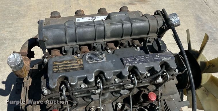 image for item LP9887 Deutz F4M1011  engine