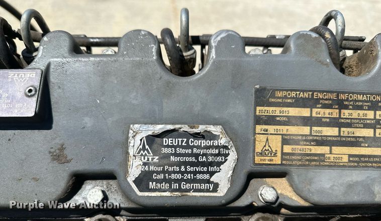 image for item LP9887 Deutz F4M1011  engine