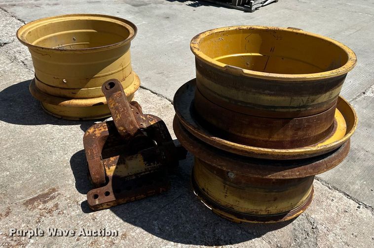 image for item LP9889 (2) wheels