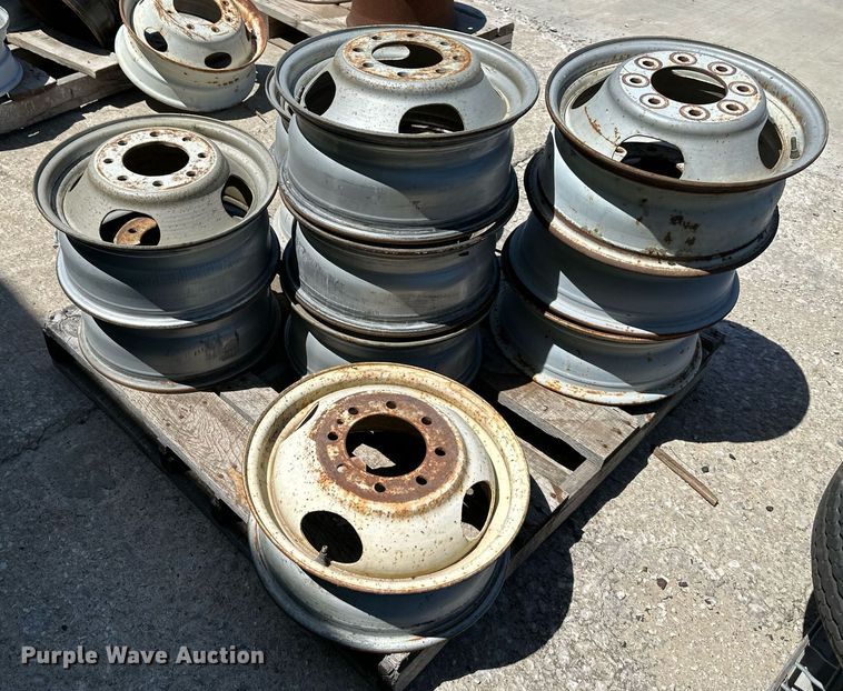 image for item LP9891 (11) 17" wheels