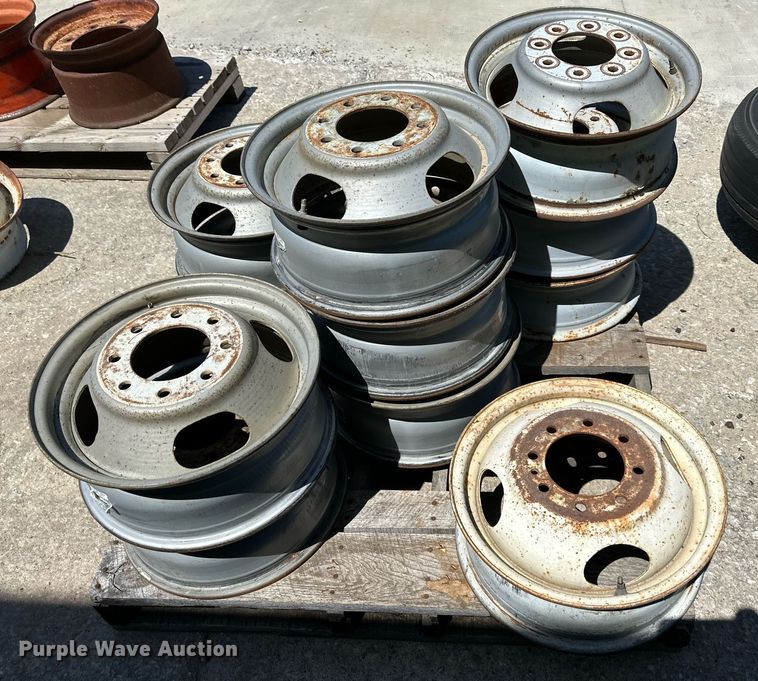 image for item LP9891 (11) 17" wheels