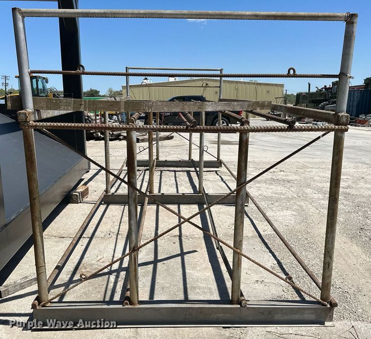 image for item LP9893 Tire rack