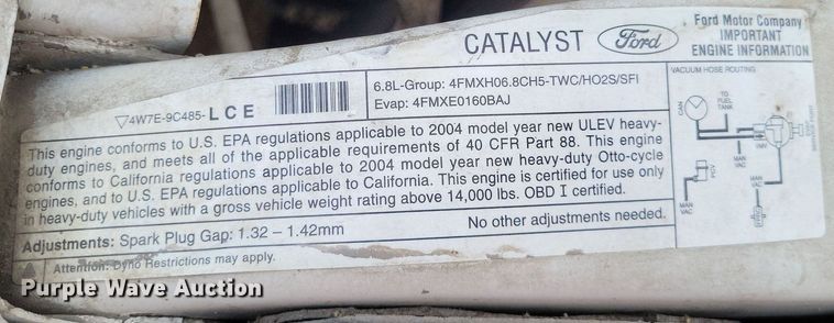 image for item LR9235 2004 Ford F550 Super Duty  bucket truck