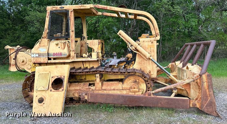 image for item LR9720 1987 Komatsu D68E  dozer