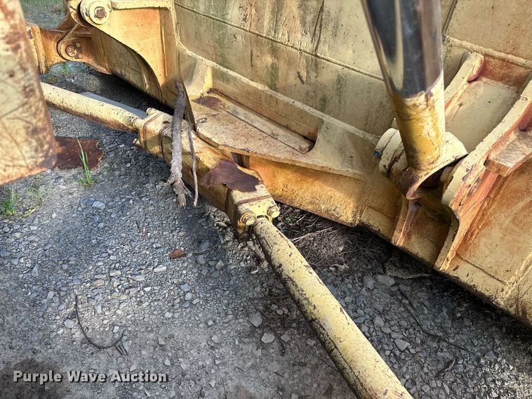 image for item LR9720 1987 Komatsu D68E  dozer