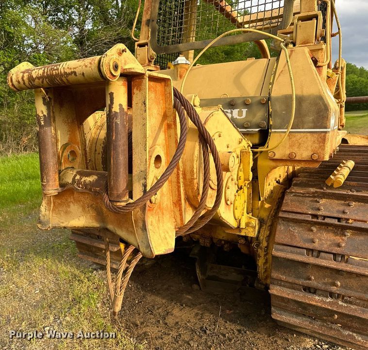 image for item LR9720 1987 Komatsu D68E  dozer