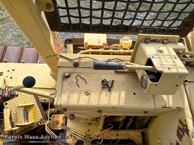 image for item LR9720 1987 Komatsu D68E  dozer