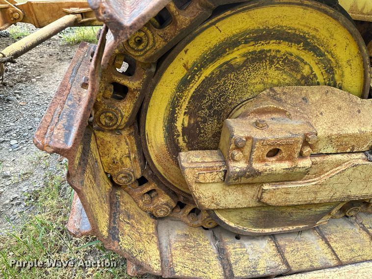 image for item LR9720 1987 Komatsu D68E  dozer
