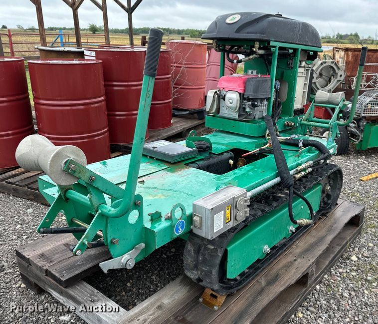 image for item LR9731 McElroy TracStar 28  pipe fusion machine