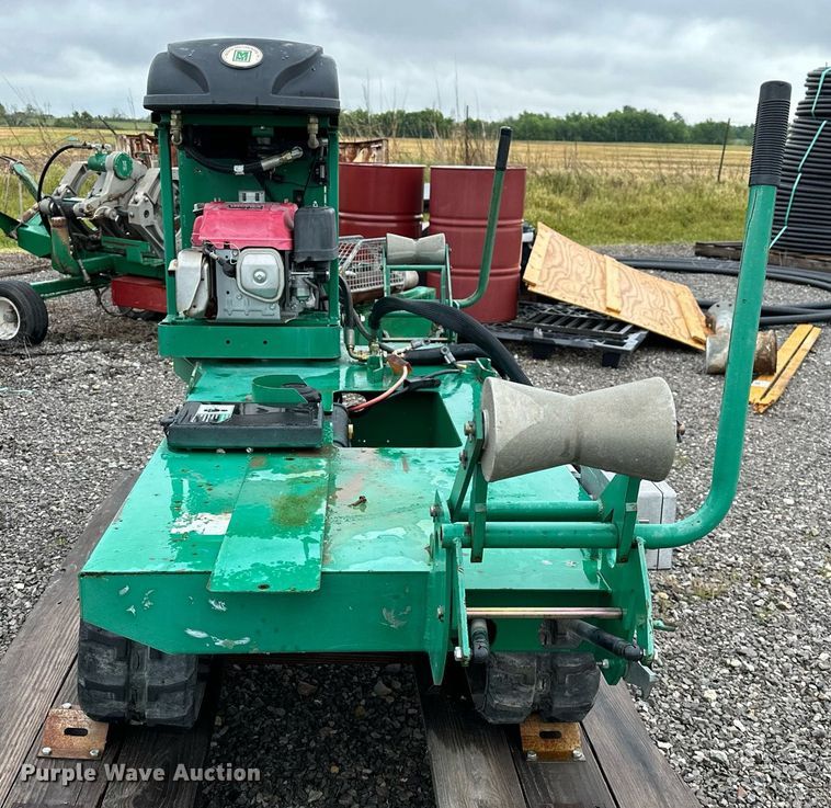 image for item LR9731 McElroy TracStar 28  pipe fusion machine