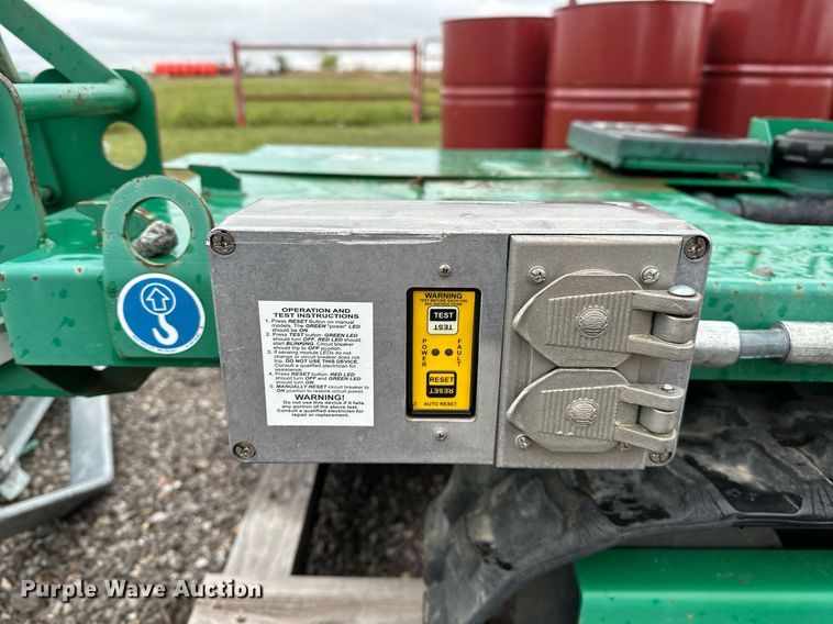 image for item LR9731 McElroy TracStar 28  pipe fusion machine