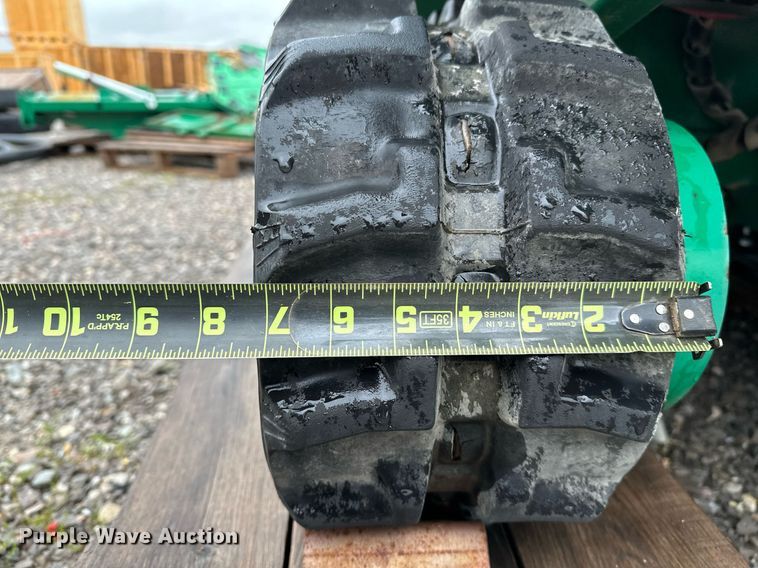 image for item LR9731 McElroy TracStar 28  pipe fusion machine