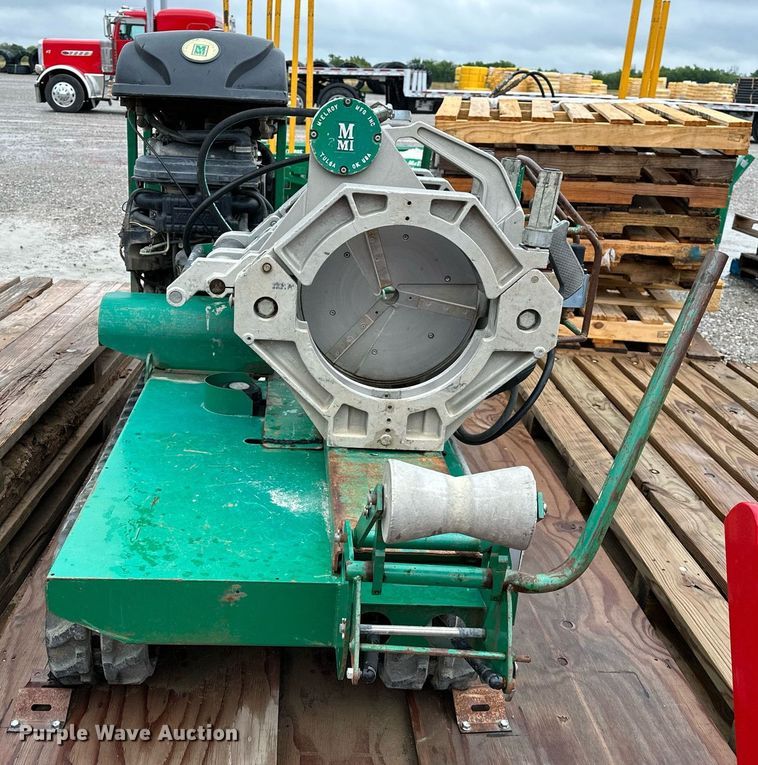 image for item LR9733 McElroy TracStar 412  pipe fusion machine