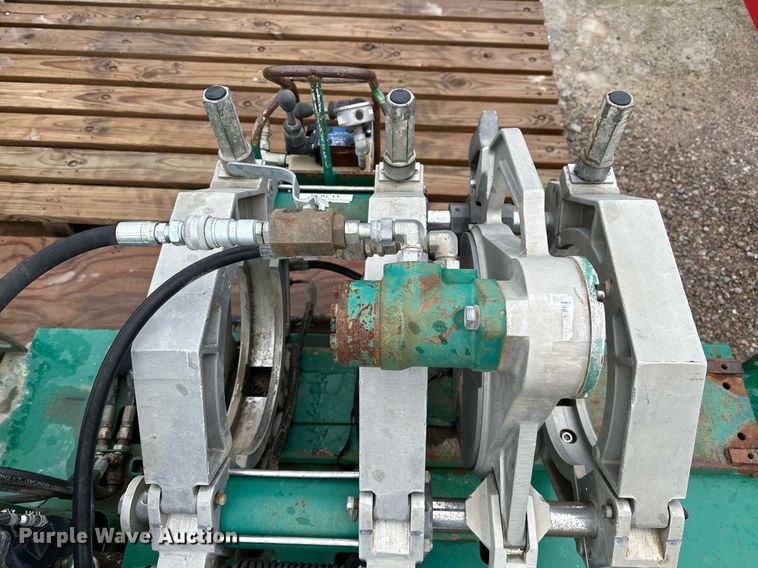 image for item LR9733 McElroy TracStar 412  pipe fusion machine