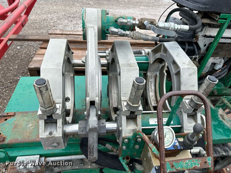 image for item LR9733 McElroy TracStar 412  pipe fusion machine