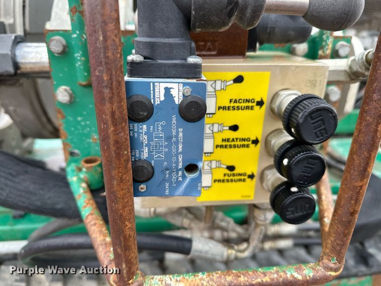 image for item LR9733 McElroy TracStar 412  pipe fusion machine