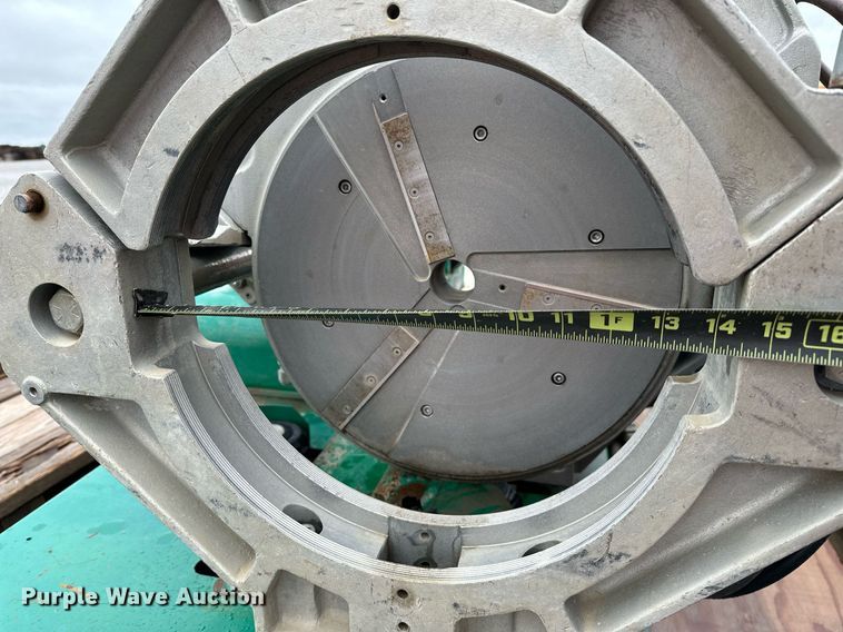 image for item LR9733 McElroy TracStar 412  pipe fusion machine