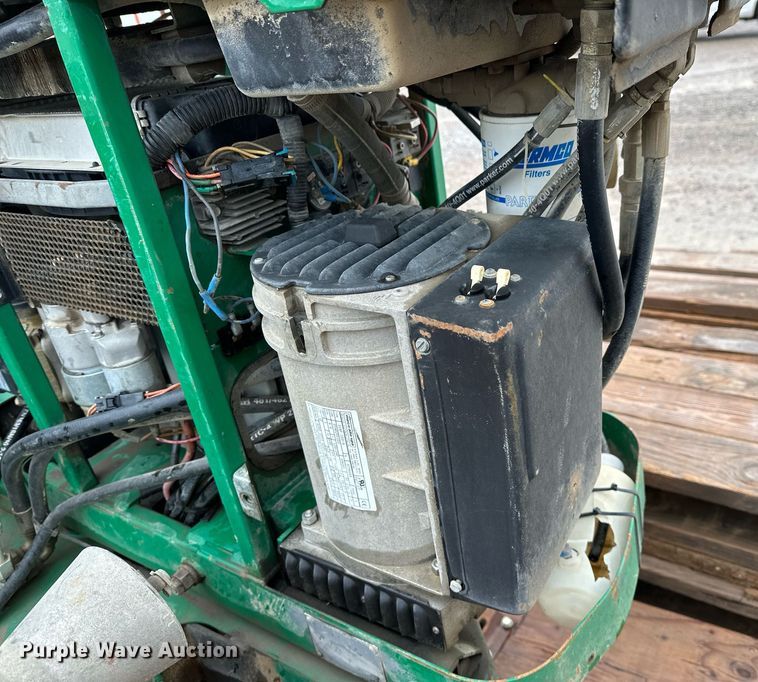 image for item LR9733 McElroy TracStar 412  pipe fusion machine