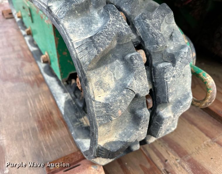 image for item LR9733 McElroy TracStar 412  pipe fusion machine