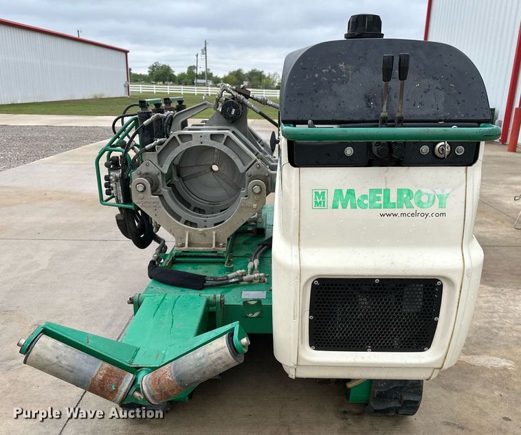 image for item LR9734 McElroy TracStar 412/618  pipe fusion machine