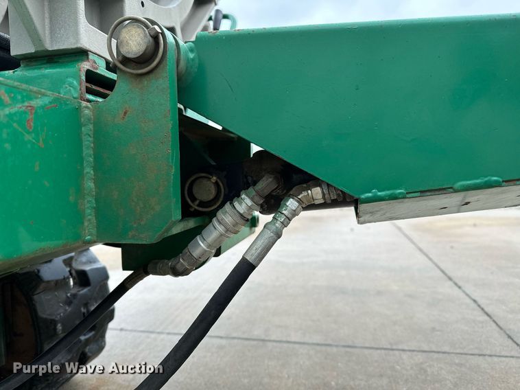 image for item LR9734 McElroy TracStar 412/618  pipe fusion machine