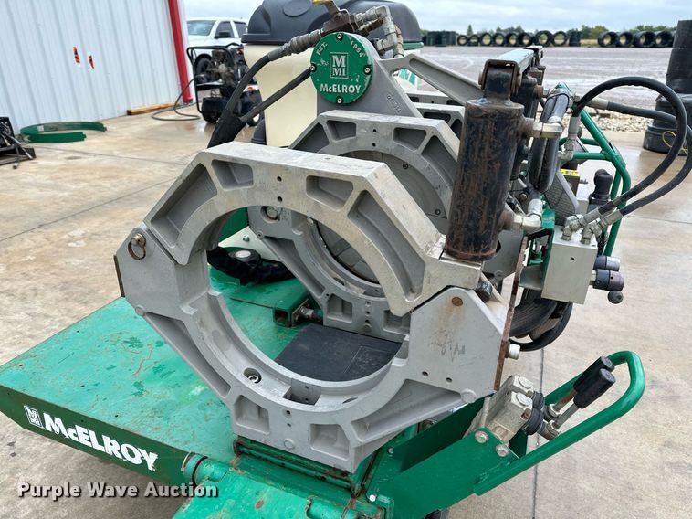 image for item LR9734 McElroy TracStar 412/618  pipe fusion machine