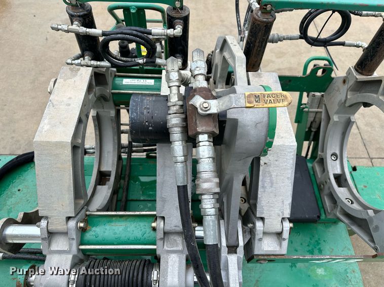 image for item LR9734 McElroy TracStar 412/618  pipe fusion machine