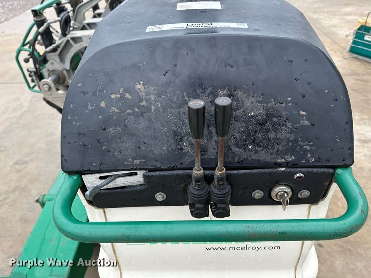 image for item LR9734 McElroy TracStar 412/618  pipe fusion machine