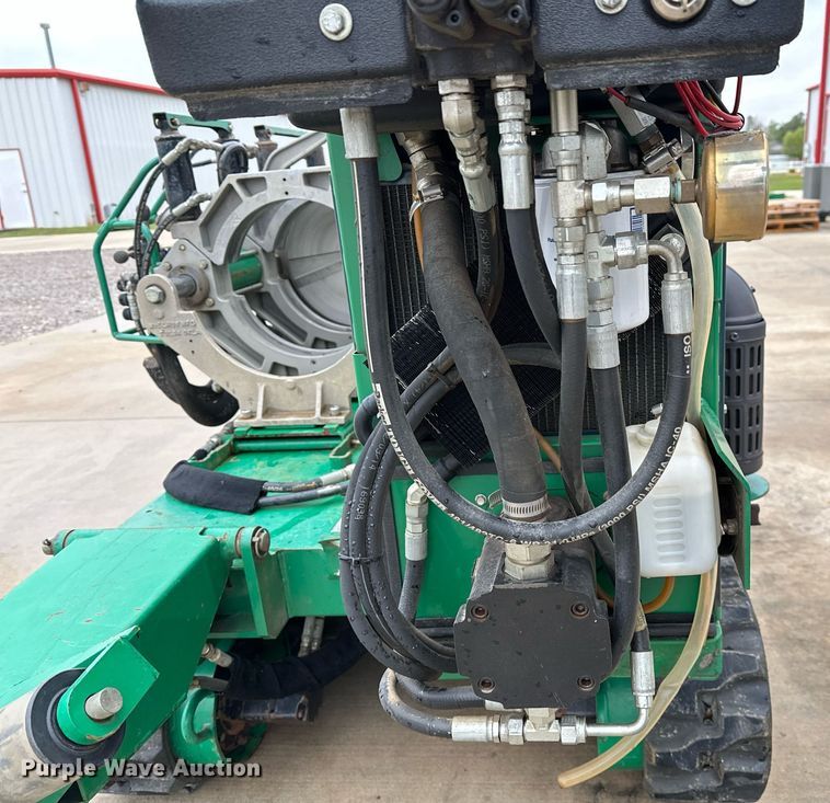 image for item LR9734 McElroy TracStar 412/618  pipe fusion machine