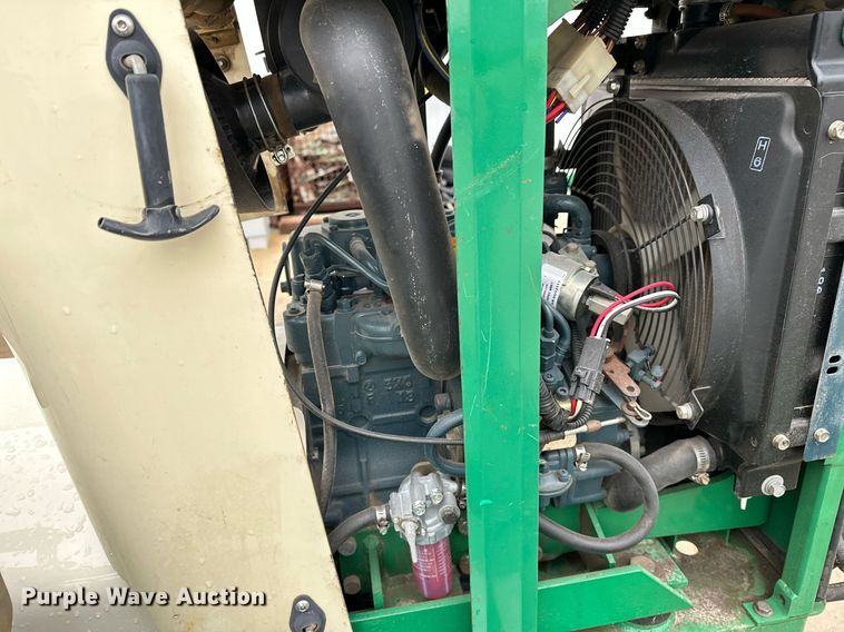 image for item LR9734 McElroy TracStar 412/618  pipe fusion machine