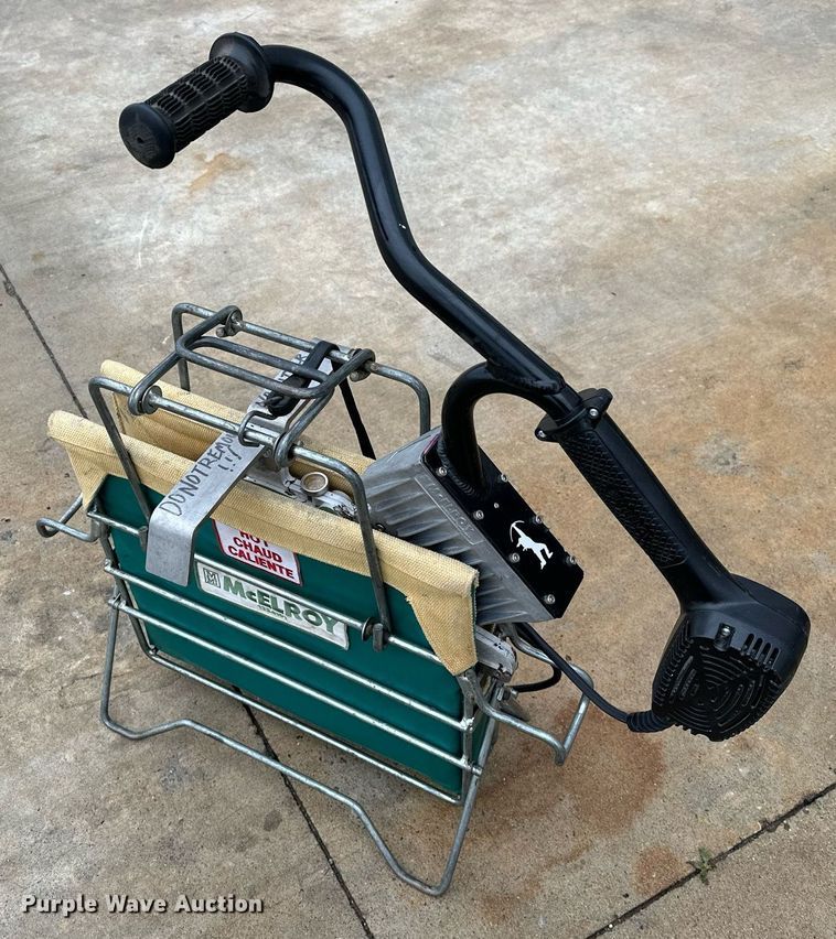 image for item LR9734 McElroy TracStar 412/618  pipe fusion machine