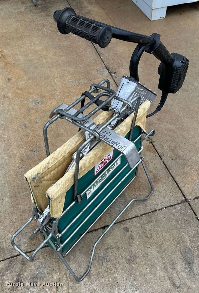 image for item LR9734 McElroy TracStar 412/618  pipe fusion machine