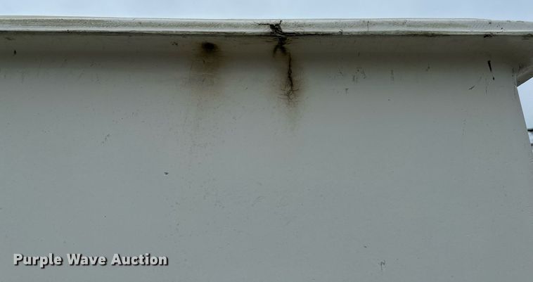 image for item LR9743 2013 Ford F550 Super Duty  bucket truck