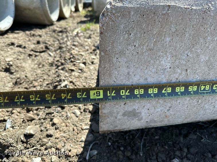 image for item LR9764 Concrete culverts