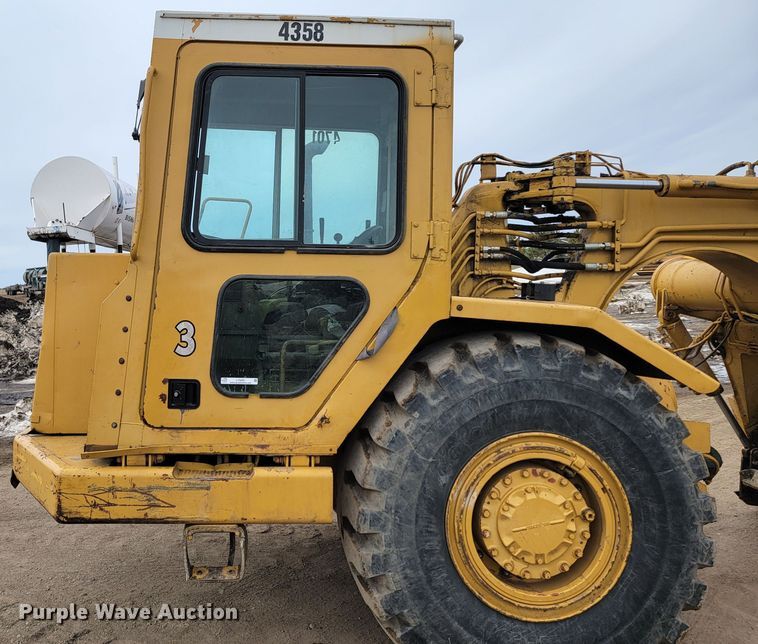 image for item LV9491 1991 Caterpillar 613C  scraper