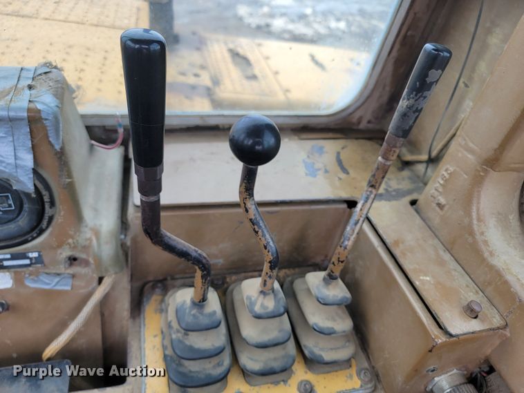 image for item LV9491 1991 Caterpillar 613C  scraper