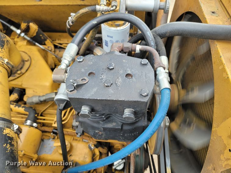 image for item LV9491 1991 Caterpillar 613C  scraper