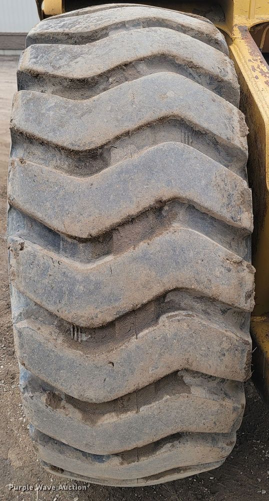 image for item LV9491 1991 Caterpillar 613C  scraper