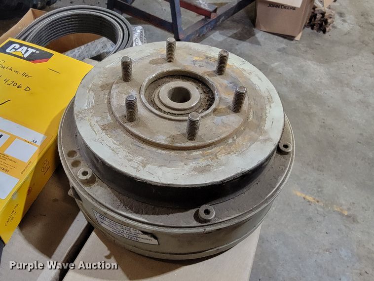 image for item LV9499 Tractor parts