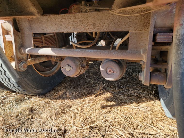 image for item LV9508 1979 Polar Tank Trailer  tank trailer